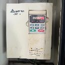 []佳瑞特8070雕铣机，新代系统，安川电机驱动，ER32主轴，24000转，三轴移动.